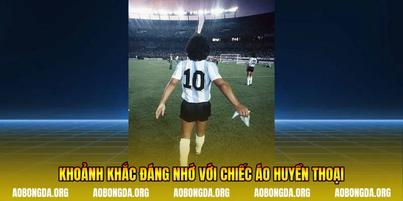 Khoảnh khắc đáng nhớ với chiếc áo huyền thoại